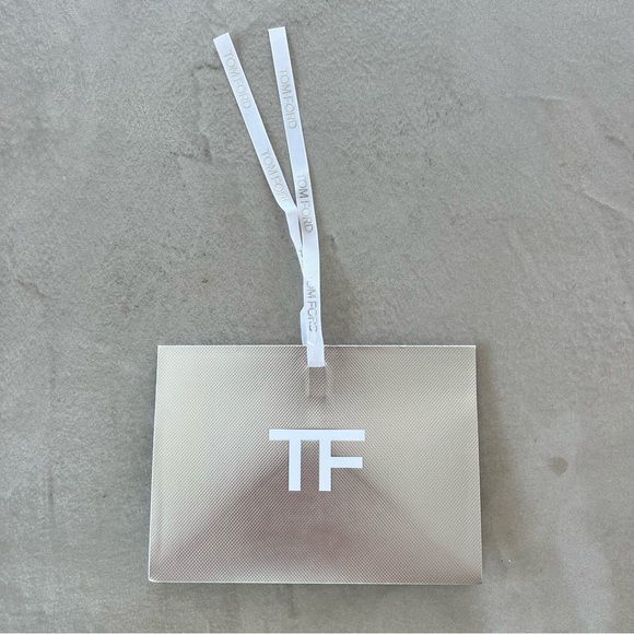 Tom‎ Ford Metallic Silver Gift Bag small - Picture 3 of 8